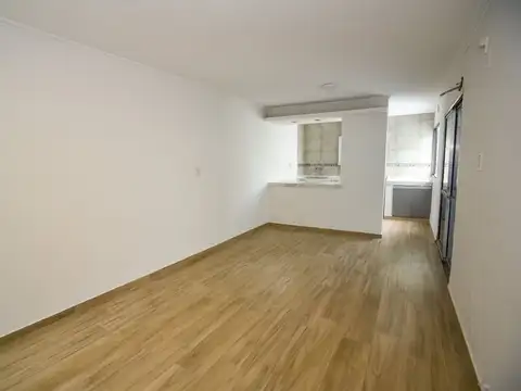 Casa interna (no PH) con Patio - Br. Sgto. Cabral