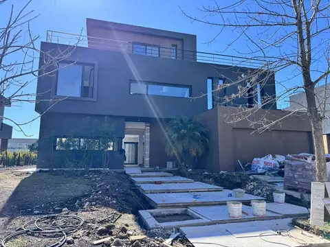 Casa  en Venta en El Yacht, Nordelta, Tigre