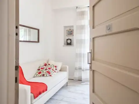 Departamento en Alquiler en Belgrano R, $ 690.000