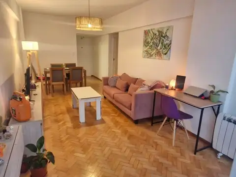 Mariscal Antonio José de Sucre 2400