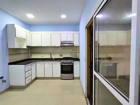 Depto Tipo Casa en Venta de 3 dormitorios