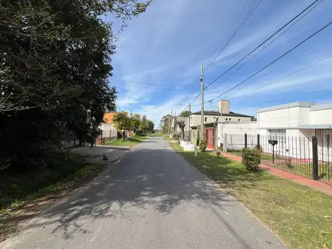Lote en Venta en Manuel B Gonnet