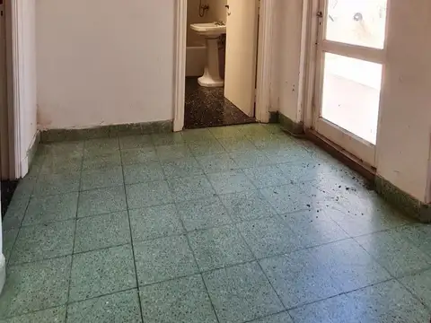 Depto Tipo Casa en Venta 45 años