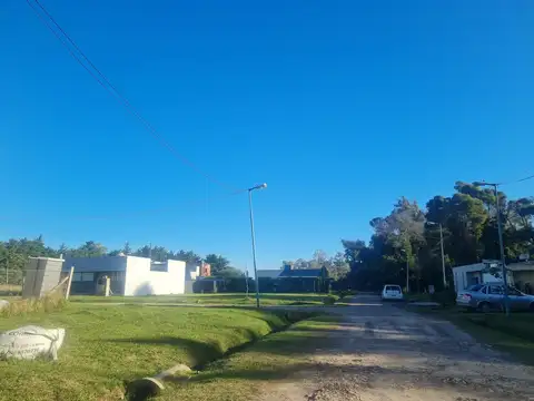 Terreno en Venta en Villa Elisa, USD 27.000