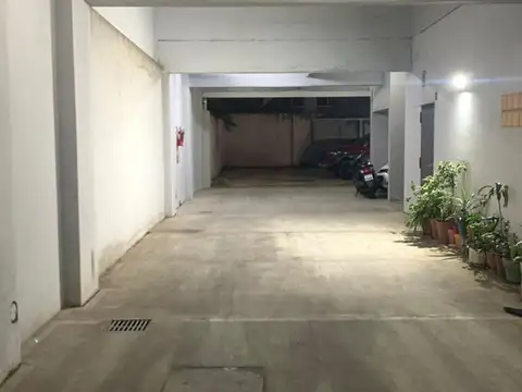 Venta de cochera en excelente ubicación V. Urquiza