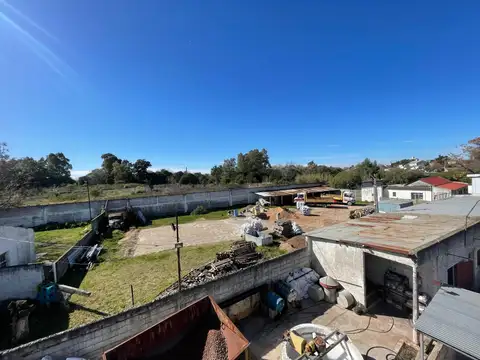 Av. Gral. Eugenio Garzón 1100