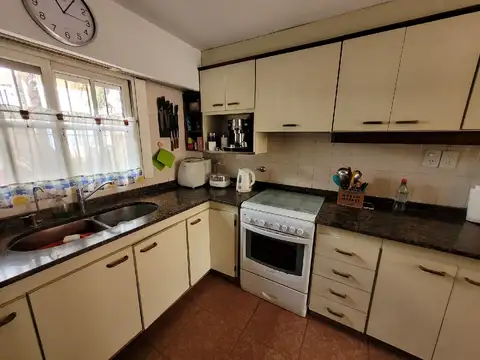 Casa en Venta en Quilmes, USD 195.000