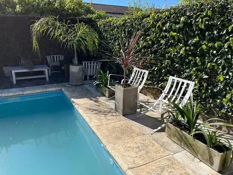 Casa 5 ambientes con 1 baño