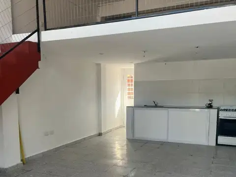 Local en Alquiler en Ringuelet, $ 430.000