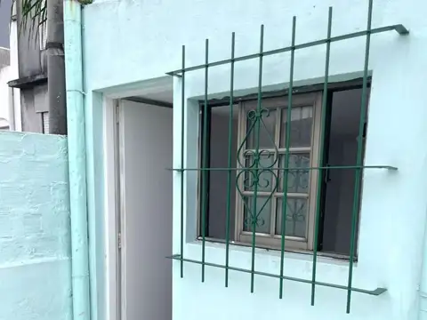 Depto Tipo Casa en Alquiler al Este