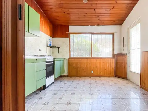 Depto Tipo Casa 2 ambientes con 1 baño