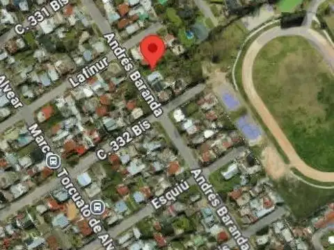 Andrés Baranda e/ Lafinur y 332 Bis