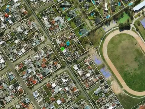 Terreno en Venta 25  mts Fondo