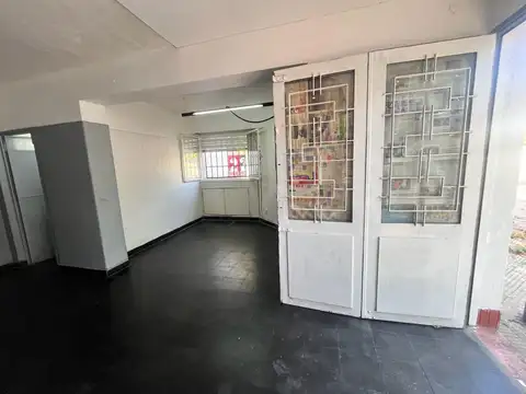 Local en Venta en Parque, USD 25.000