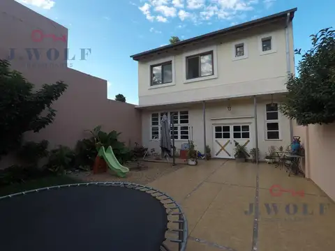 Depto Tipo Casa en Venta de 4 ambientes