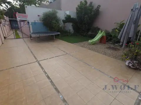 Depto Tipo Casa en Venta de 3 dormitorios