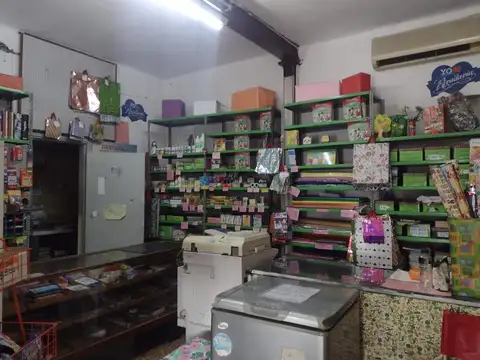 Local en venta en Villa Ballester