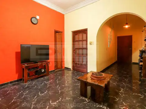 Depto Tipo Casa en Venta de 4 dormitorios