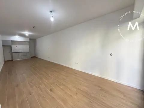 Local en Alquiler en Villa Ballester, $ 1.200.000