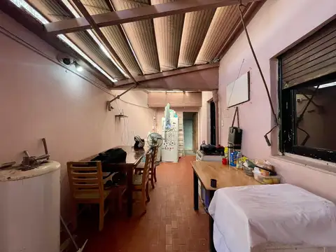 Depto Tipo Casa en Venta 60 años