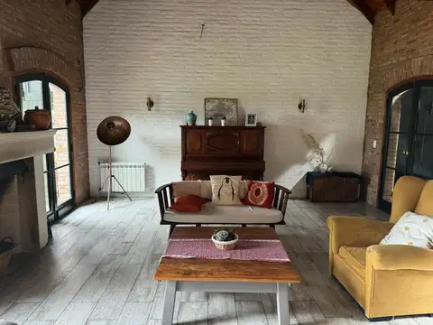 Casa en Venta en Barrio El Cazador, USD 550.000