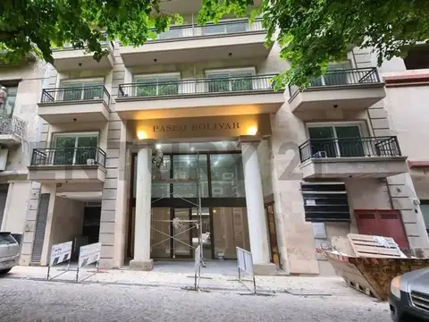 VENTA LOCAL COMERCIAL MONSERRAT APTO GASTRONOMIA