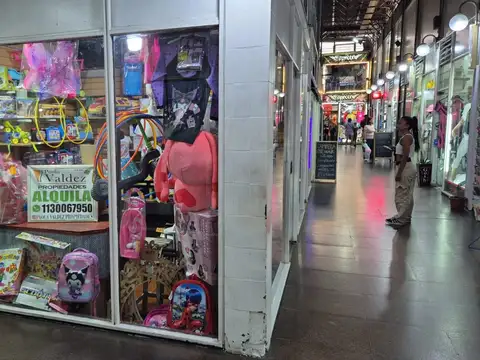 LOCAL EN ALQUILER VIA ROMA GALERIA  AVELLANEDA