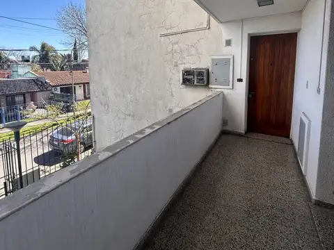 Oportunidad   Departamento en venta en Centro (Campana)