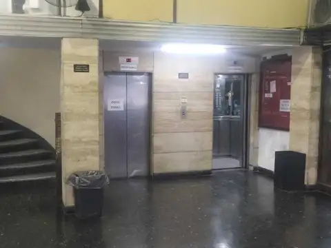 Oficina en Venta 62 años