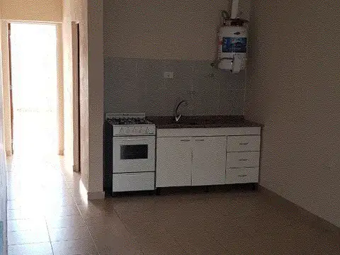 Las Tacuaritas 500, Piso 1