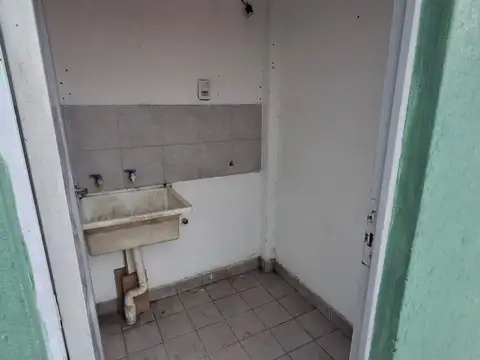 Depto Tipo Casa en Venta de 2 ambientes