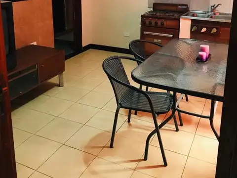 NUEVO VALOR! EXCELENTE PH PB AL FONDO C/ENTRADA INDEP. IDEAL P/ 2 FLIAS CON PATIO Y ACCESO A TERRAZA