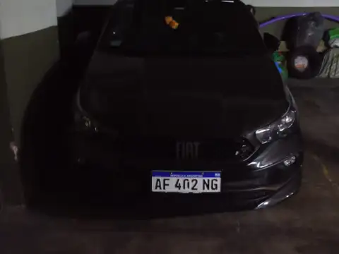 Cochera en venta en Parque Patricios