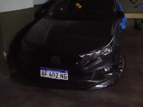 Av. Caseros 700, Piso PB