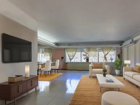 Taller con vivienda en CABA: lote propio, terraza y quincho