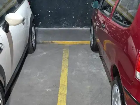 VENTA DE COCHERA EN VILLA LURO PERMUTA