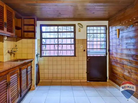 Depto Tipo Casa en Venta de 5 ambientes