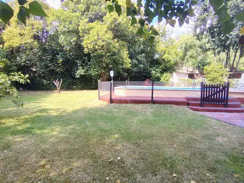 CALLE 36 e/ 3 y 4 100