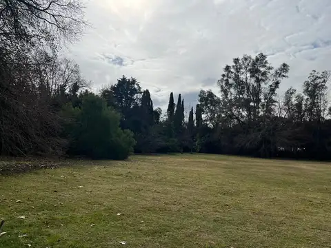 Terreno en Venta en Villa Gobernador Udaondo, USD 265.000