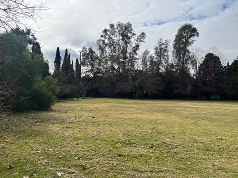 Venta de Lote en Parque Leloir