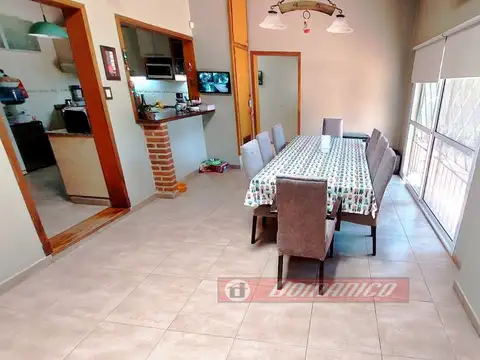 Casa en Venta al Oeste