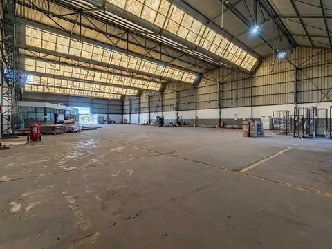 VENTA - Nave industrial de 1488 m2 - Rosario.