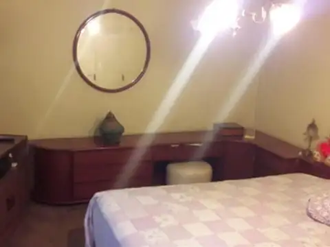 Depto Tipo Casa en Venta en Villa Sarmiento, USD 85.000