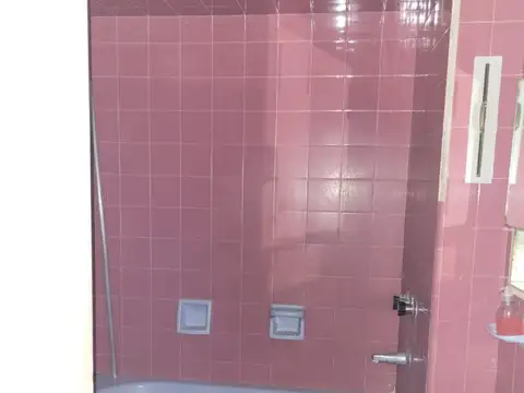 Hipólito Irigoyen Esqu.brown 902