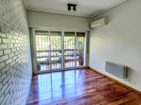 Depto Tipo Casa en Alquiler en Florida, $ 1.900.000