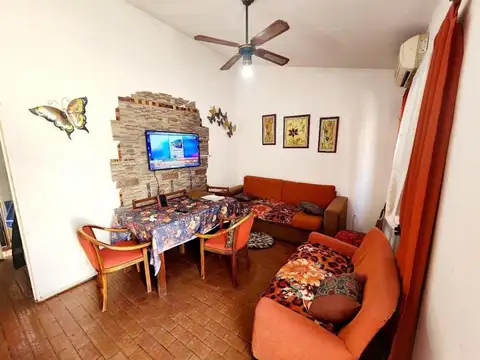 CASA ( PH),CON COCHERA.VILLA CARLOS PAZ