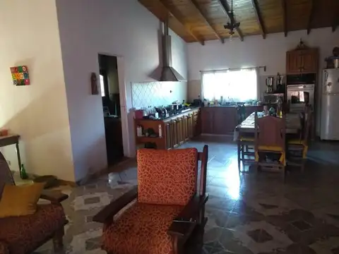 (Km. 38) Hugo wast 1084, entre Schubert y La Mimbrera