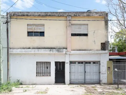 VENTA CASA A RECICLAR EN BARRIO SARMIENTO