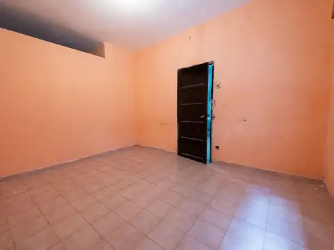 VENTA CASA A RECICLAR EN BARRIO SARMIENTO