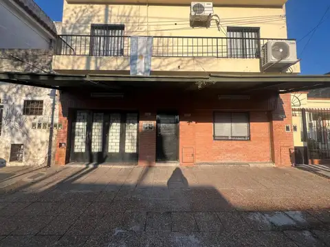 casa tipo ph en planta baja disponible en alquiler